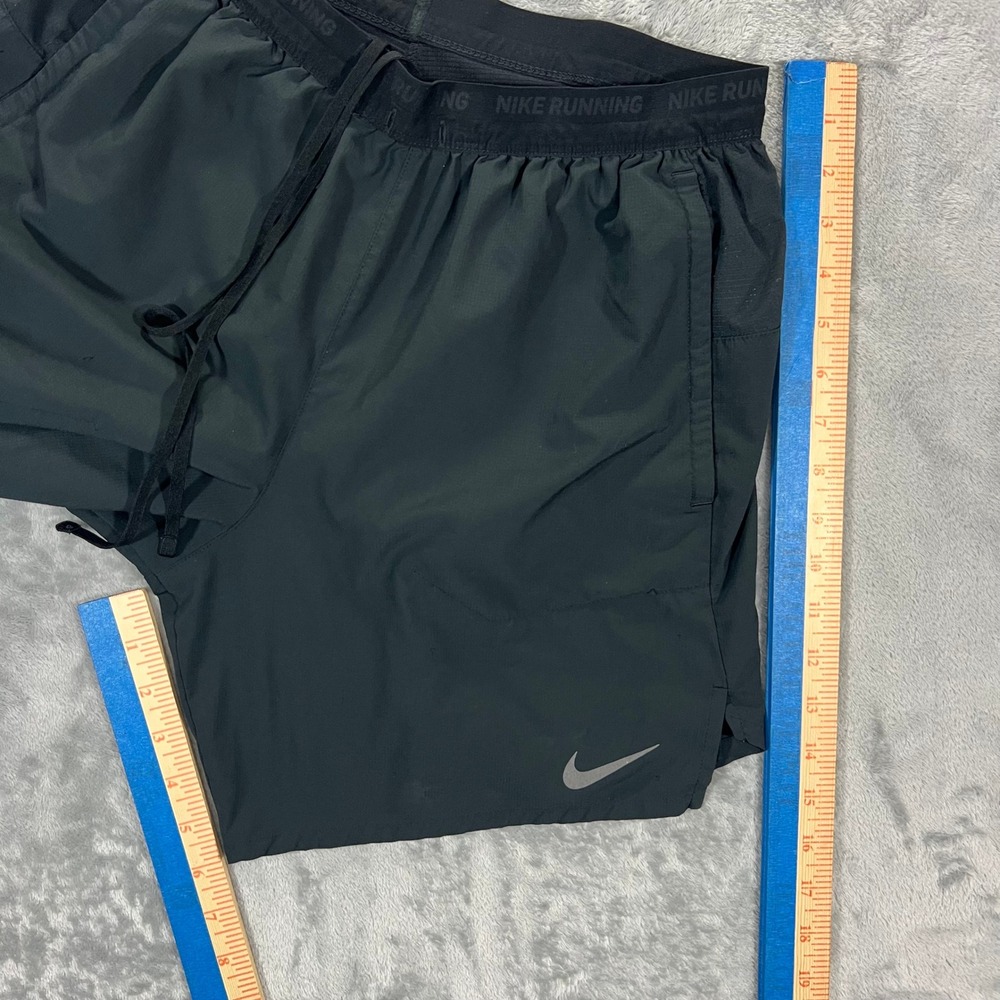 Nike Stride 7" 2 in 1 Running Shorts Mens Medium Black Dri-FIT DM4759 Training - Picture 9 of 16
